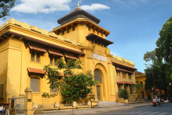 ĐH Văn khoa Hà Nội thành lập theo quyết định của Chủ tịch Hồ Chí Minh từ đầu kỷ nguyên độc lập tự do