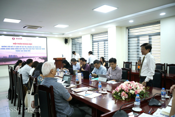 Các nhà khoa học đóng góp ý cho nhiệm vụ khoa học thuộc Chương trình KX.03/21-30