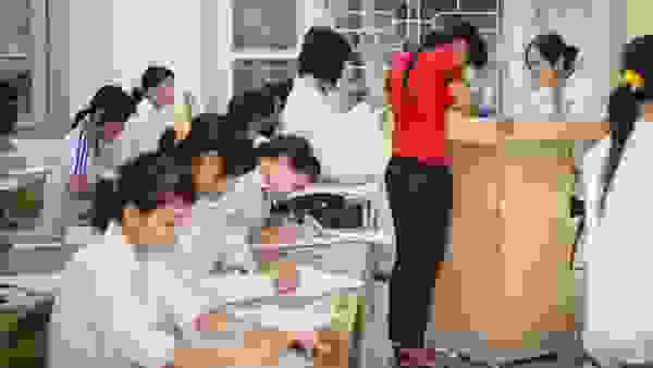 Đề Sử khó được điểm cao!