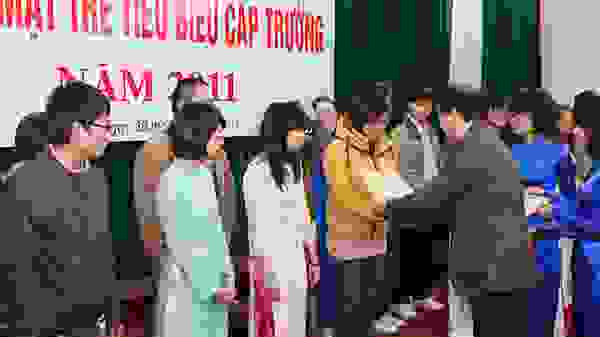 Tuyên dương gương mặt trẻ tiêu biểu năm 2011
