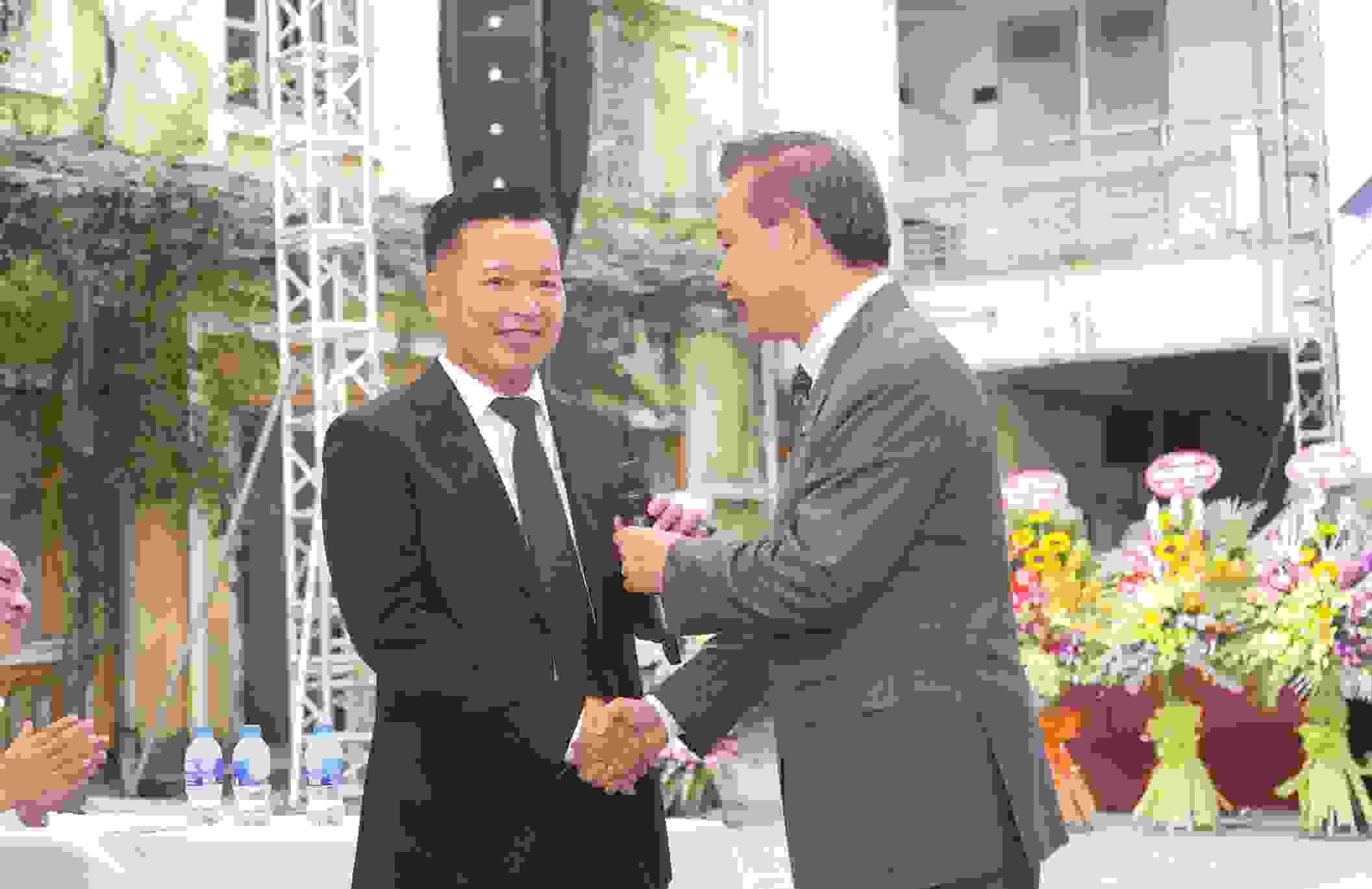 Uớc mơ và kiến thức là tài sản quý của người trẻ