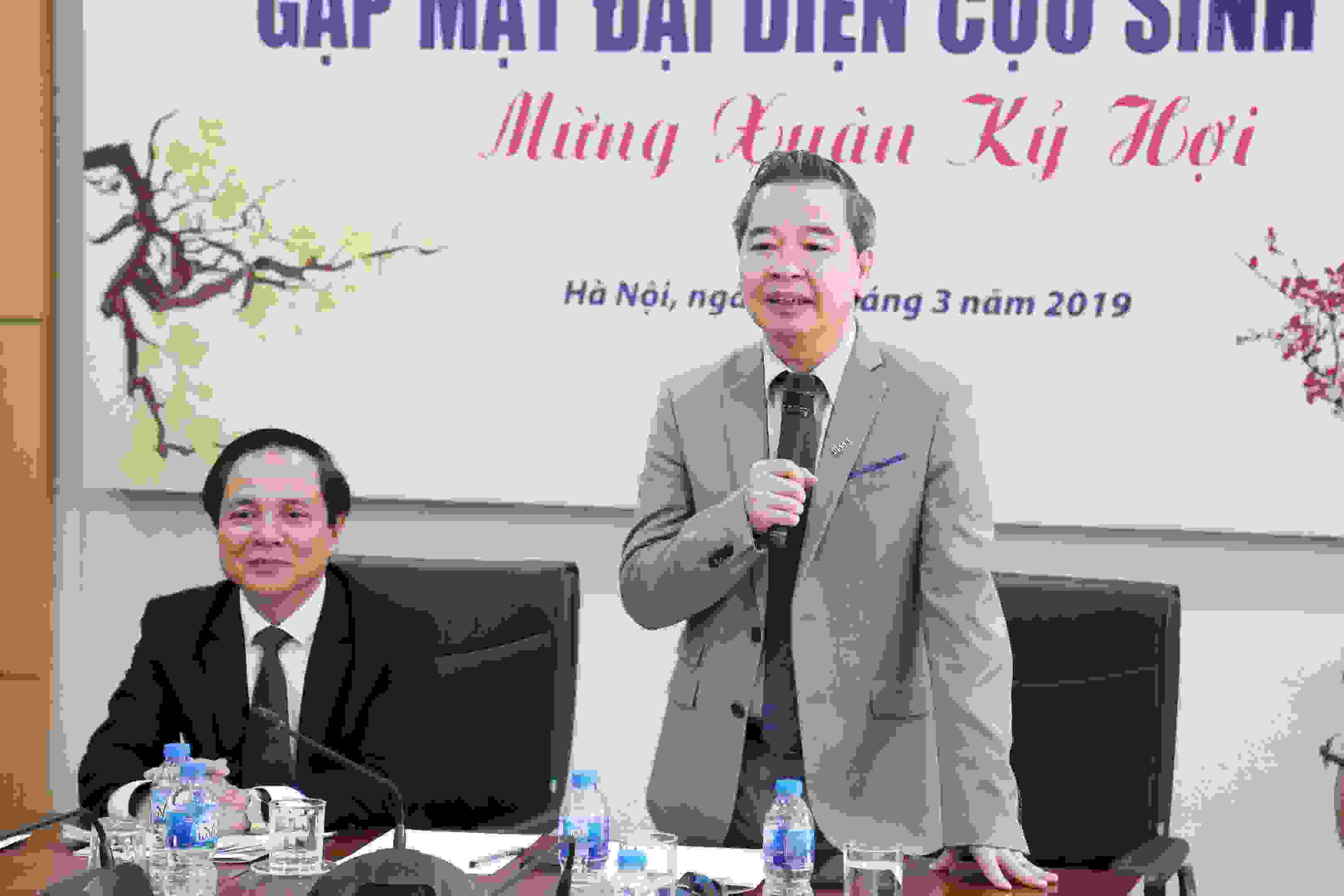 Tấm lòng cựu sinh viên luôn hướng về Nhà trường