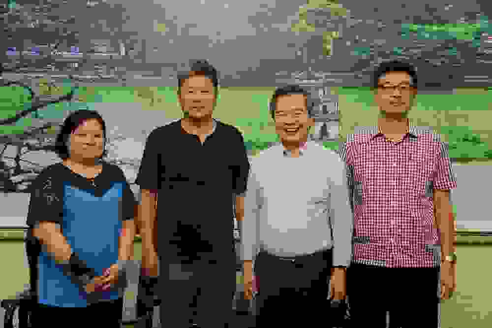 Tiếp đại diện KoSASA (Hàn Quốc)