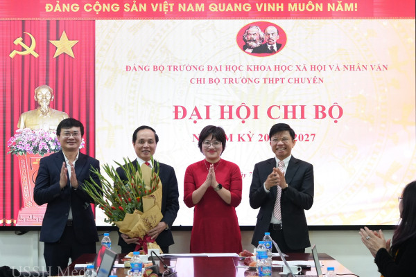 Đại hội Chi bộ Trường THPT Chuyên KHXH&NV: Hoàn thành kiểm định chất lượng và vận hành theo cơ chế tự chủ