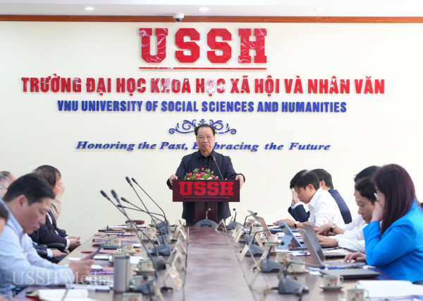 Văn kiện Đại hội Đảng bộ Trường ĐH KHXH&NV lần thứ 29: Tiếp thu ý kiến quý báu từ các thế hệ lãnh đạo