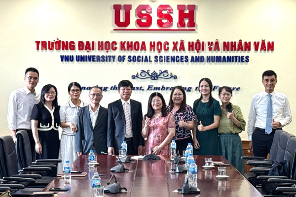 Trao đổi và hợp tác giữa Trường Đại học Khoa học Xã hội và Nhân văn và Trường Đại học Kỹ thuật Đài Trung