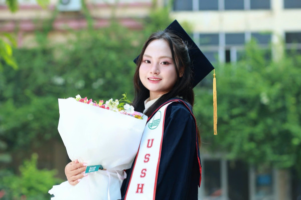 Thủ khoa Tôn giáo học USSH đam mê nghiên cứu tín ngưỡng dân gian