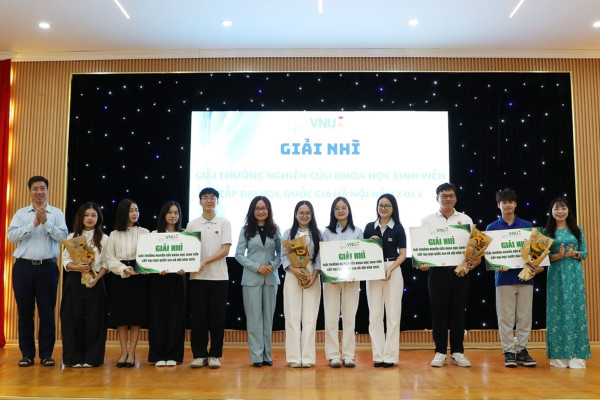 Sinh viên USSH đạt giải cao trong Giải thưởng Nghiên cứu khoa học sinh viên năm 2025