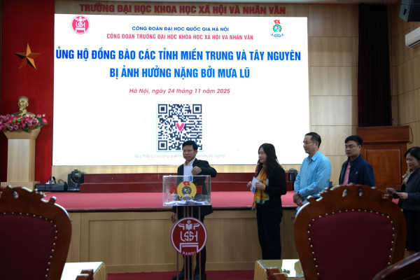 Toàn thể cán bộ, giảng viên Trường ĐH KHXH&NV chung tay ủng hộ đồng bào miền Trung, Tây Nguyên