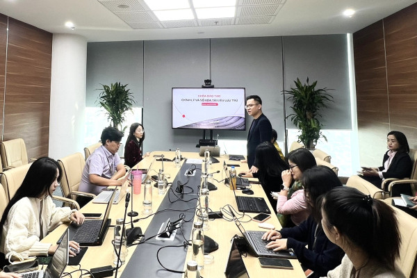 Khóa tập huấn chỉnh lý và số hóa tài liệu lưu trữ: Đồng hành cùng các doanh nghiệp cung cấp dịch vụ lưu trữ