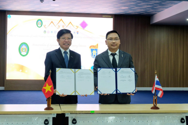 Trường ĐH KHXH&NV và Đại học Bansomdejchaopraya phát triển hợp tác toàn diện