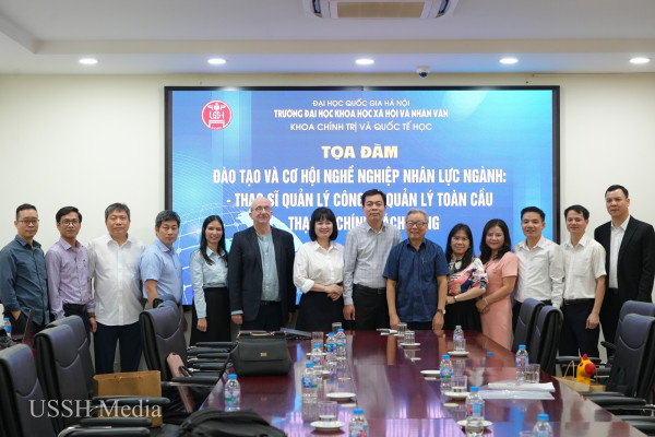 Đào tạo nhân lực ngành Chính sách công và ngành Quản lý công và Quản lý toàn cầu: Góp phần nâng cao chất lượng quản trị quốc gia trong bối cảnh mới