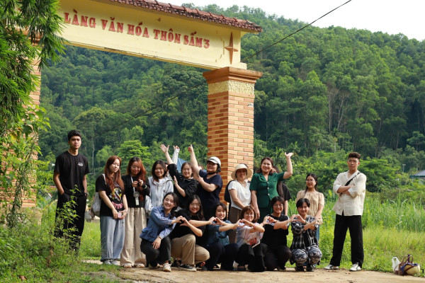 Thực tập Dân tộc học và đổi mới phương pháp dạy học ở khoa Nhân học và Tôn giáo học