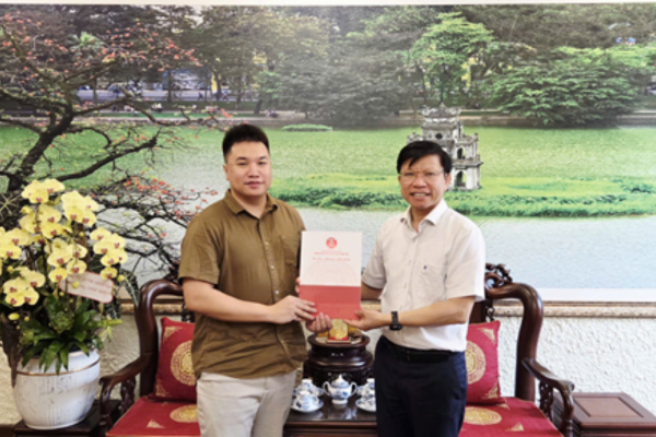 Trường Đại học Khoa học Xã hội và Nhân văn và Công ty TNHH Dịch vụ Du lịch Tam Chúc mở rộng hợp tác chiến lược đa lĩnh vực