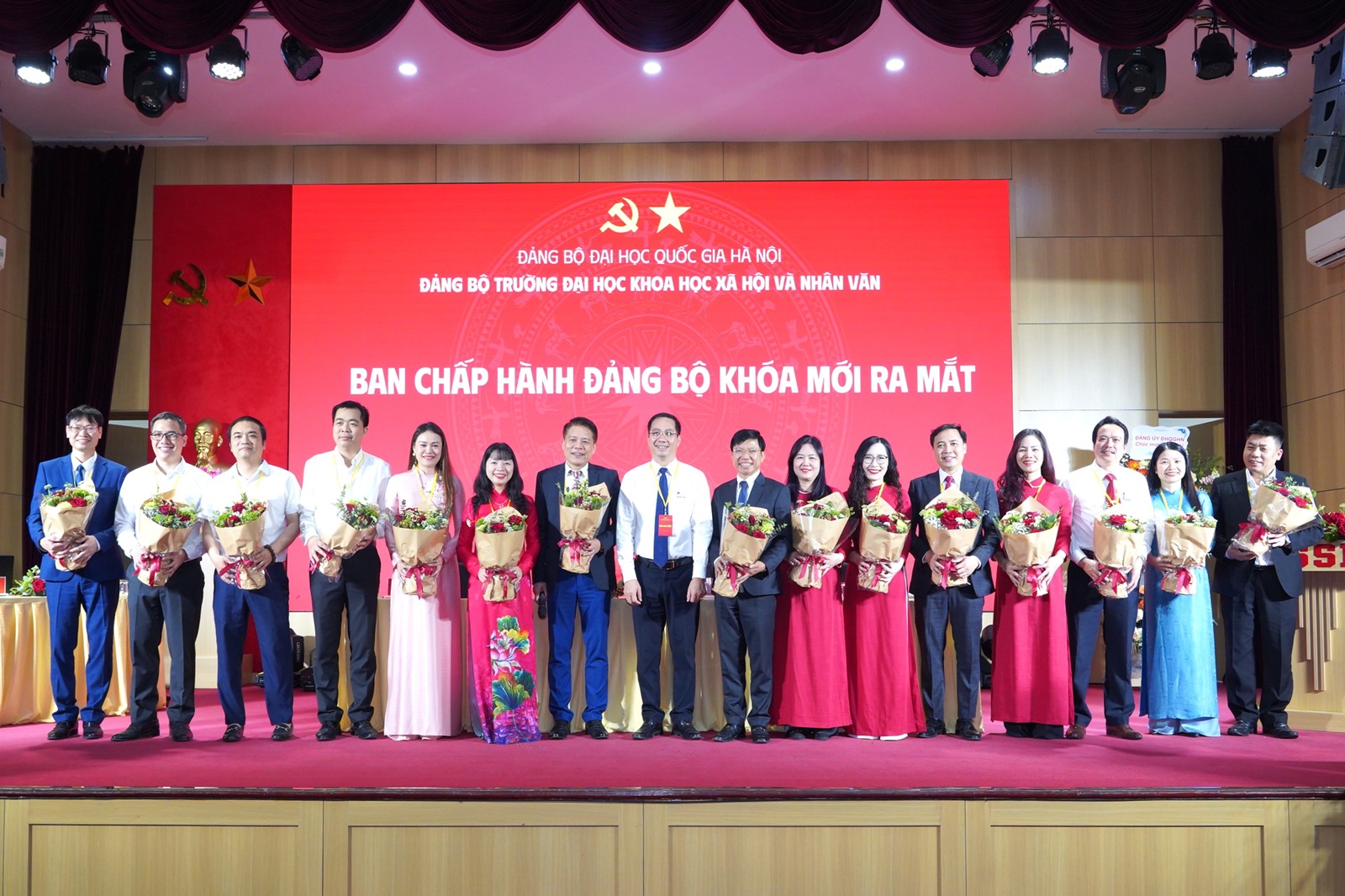 Đại hội Đảng bộ Trường ĐH KHXH&NV nhiệm kỳ 2025-2030: Đoàn kết - Đổi mới - Tự chủ - Phát triển